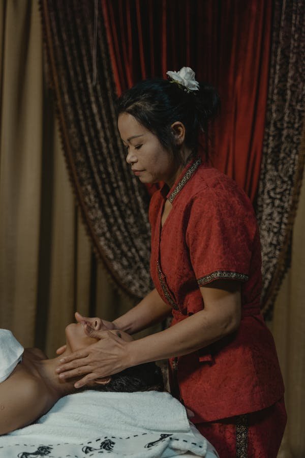 Massage ayurvédique à toulouse : soulagez votre corps et votre esprit